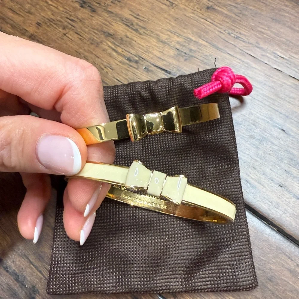 Kate Spade Gold and Cream Bow Bangles 2 stacking bracelets - Picture 4 of 5